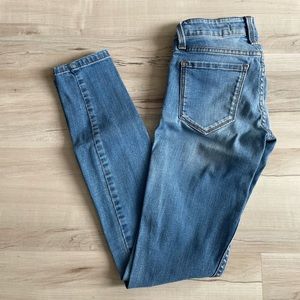 Guess Power Skinny Lowrise Jeans